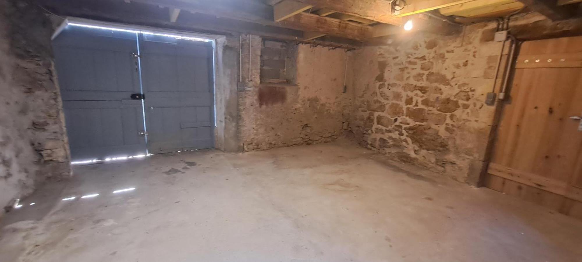 Hébergement de vacances Maison De Village Au Centre De *