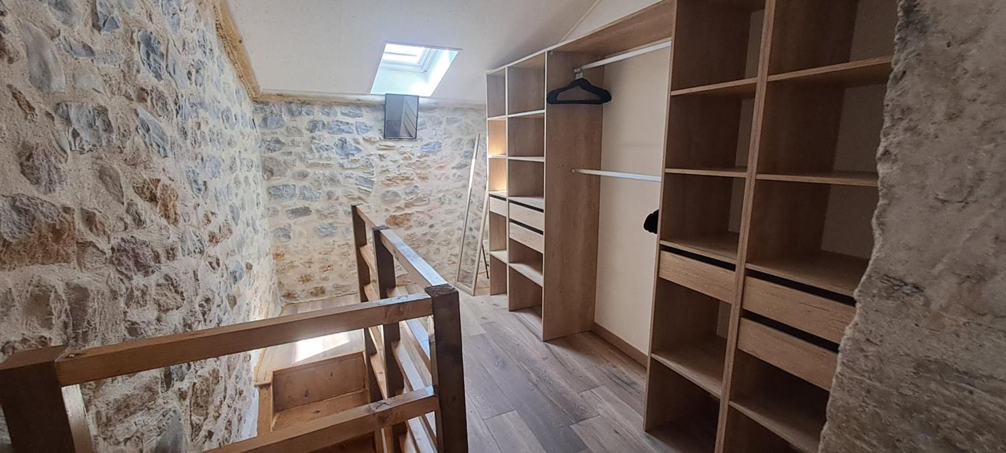 Hébergement de vacances Maison De Village Au Centre De Vallon-Pont-dʼArc